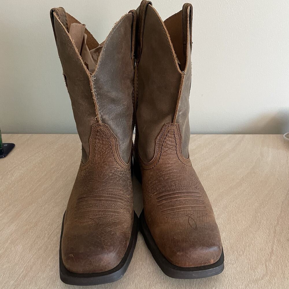 Ariat Rambler Cowboy Boots - Picture 2 of 14